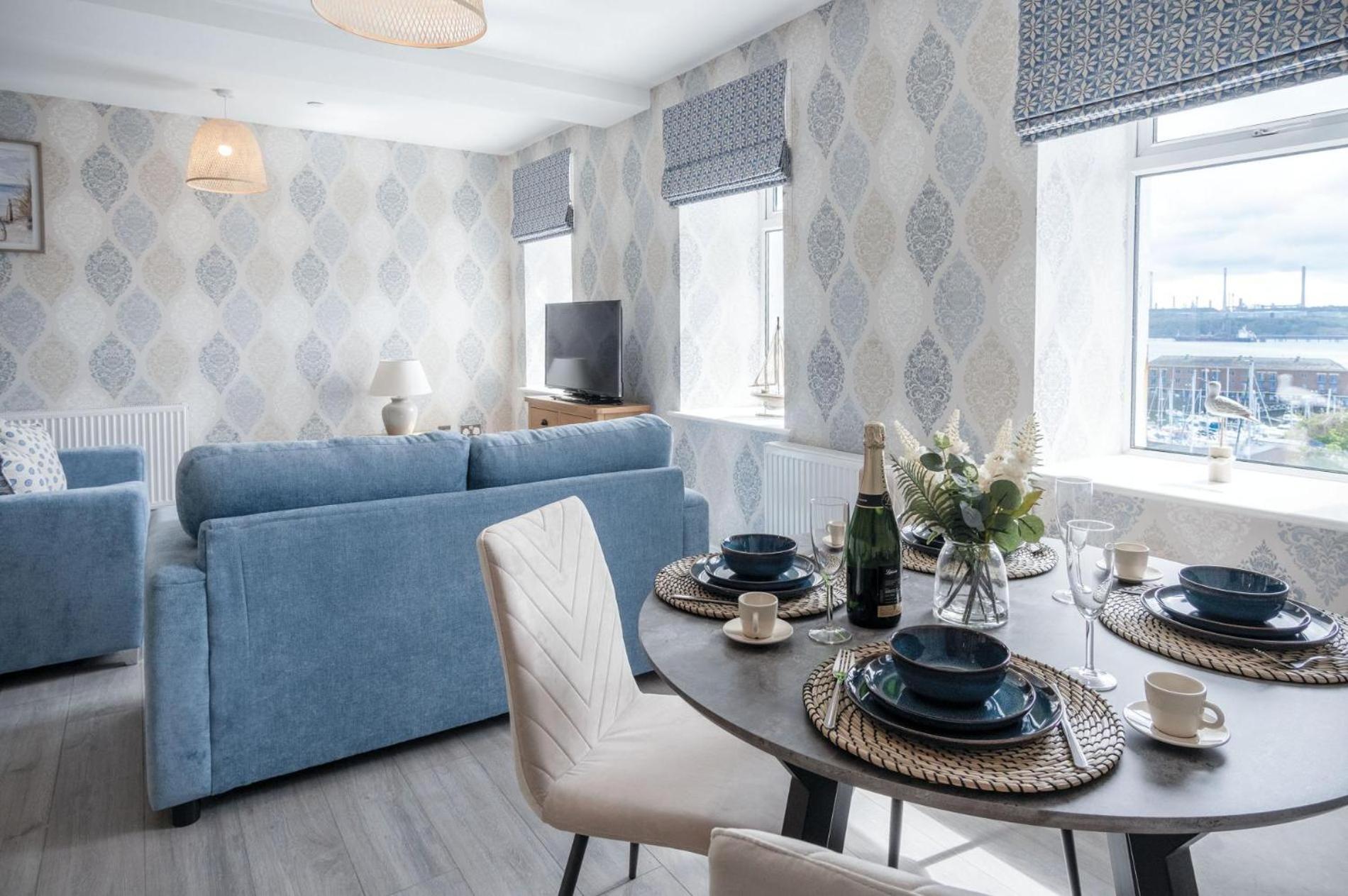 Harbour View - 2 Bedroom Apartment - Milford Haven Luaran gambar